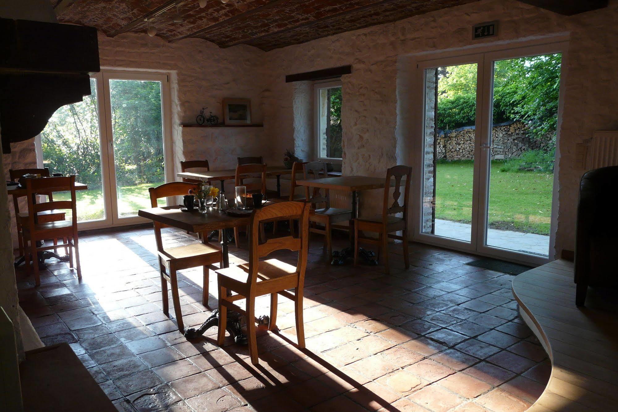 B&B Le Valangre Chaumont-Gistoux Eksteriør billede